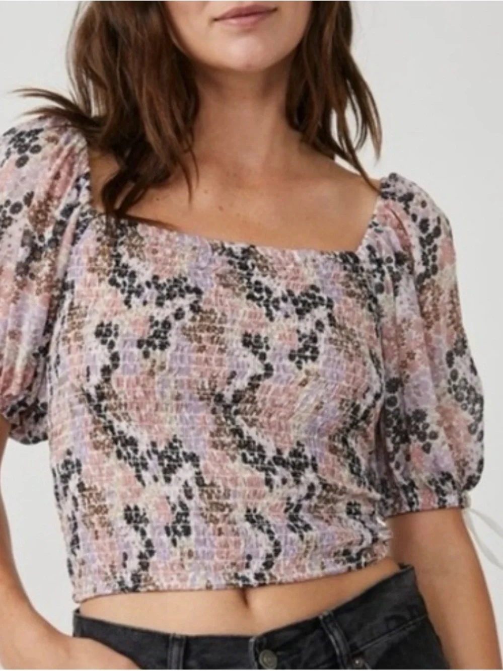 Free People Smocked Floral Puff-Sleeve Crop Top in Pink